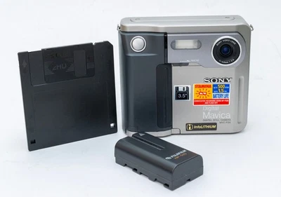 Rare and fully working Sony MVC-FD5 Video Still Camera! - Image 1 of 4