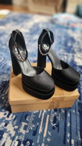 Theshy Shoe Platform 5 1/2 inch Heels Black 8.5  - Picture 1 of 5