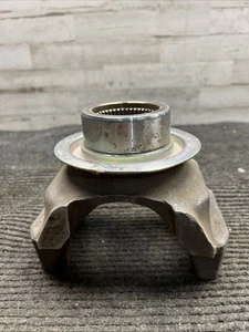 NOS Spicer 6-4-8981-1X End Yoke - Picture 1 of 5