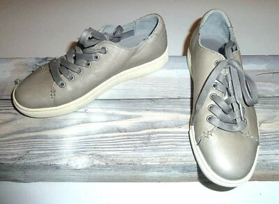 Zapatillas para mujer Lauren Ralph Lauren Waverly Stone gris cuero suave 5 1/2 Foto 1 de 4