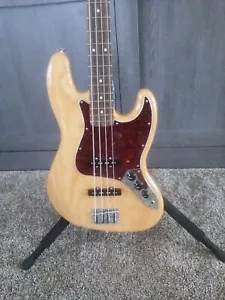 fender jazz bass guitar (Ash) - Picture 1 of 5