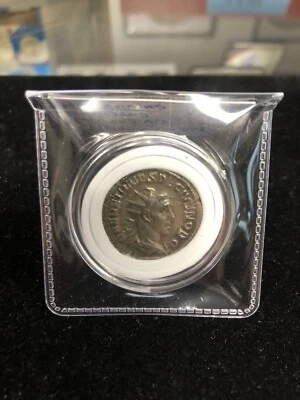 Emperor Herennius Etruscus 251 A.D. Ancient Rome 3.1gr AR - XF+ Condition - Rare - Image 1 of 4