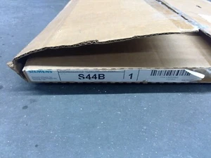 Siemens S44B Finitura pannello montaggio superficiale Fas-Latch - maniglia mancante *spedizione gratuita* - Foto 1 di 4