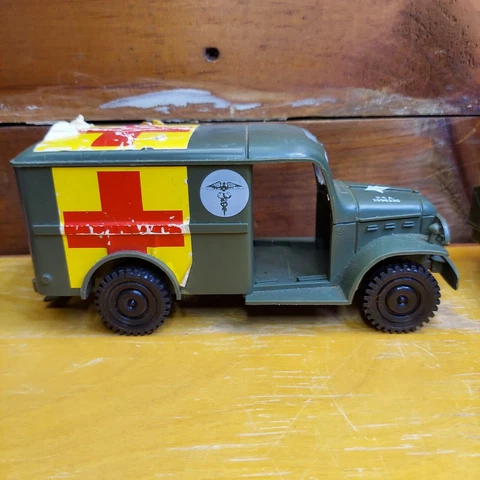 MASH 4084 AMBULANCE TRISTAR TWENTIETH CENTURY FOX Mego Van 1981, AS/IS Cover