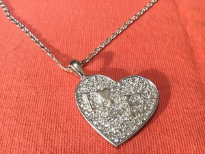 Collier fantaisie avec pendentif cœur LOVE - Picture 1 of 6