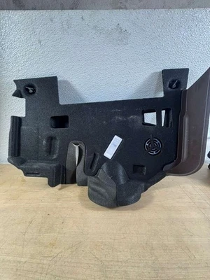 BMW 740i 2016-2022 debajo del tablero cubierta inferior panel conductor izquierdo genuino 9299468 Foto 1 de 4