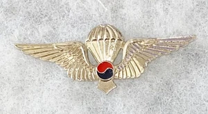Insignia de ala aerotransportada coreana UNPIK Para - Imagen 1 de 2