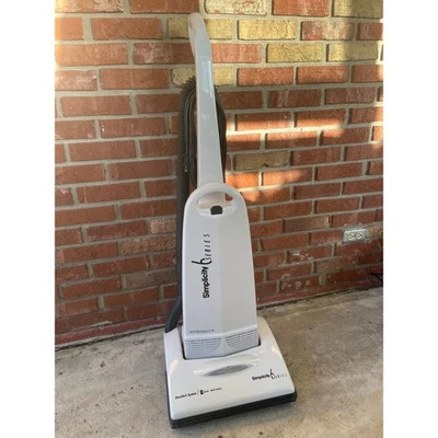 Simplicity 6 Series Model 6470 Household Cleaner Vacuum Made in USA - Tested - Image 1 of 4