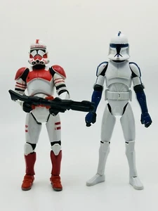 Star Wars Clone Wars Trooper Blue Action Figure Hasbro 2008 and Shock Trooper - Picture 1 of 8