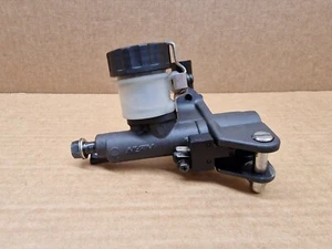 Honda CB1000R Clutch master cylinder 2008 - 2016 - Picture 1 of 5