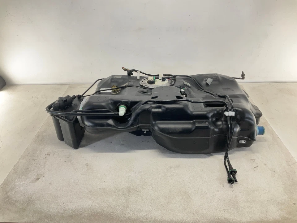 14-19 MERCEDES-BENZ CLA-Class CLA250 FWD Fuel Tank - Image 1 of 4