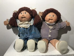 VINTAGE 1985 CABBAGE PATCH KIDS BOY + GIRL TWINS BROWN HAIR + EYES - Picture 1 of 12