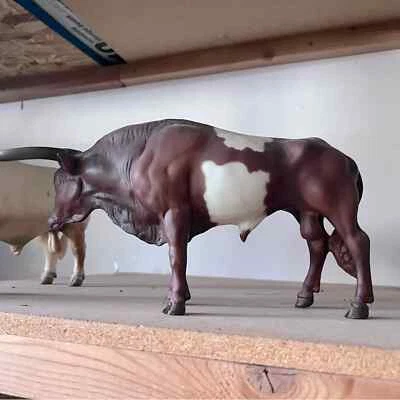 Vintage Breyer Molding Co. Texas Longhorn Bull 1990-1995 Model #370 - Image 1 of 2