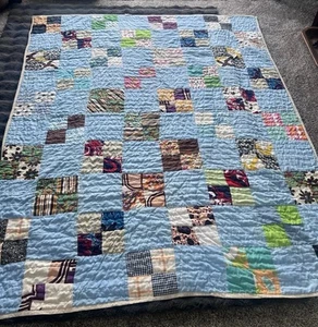 Trapunta vintage cucita a mano con bordi pannello rifiniti a macchina ottime condizioni - Foto 1 di 8