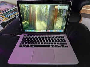 Apple MacBook Pro 13" (128GB SSD, Intel Core i5 5257U, 2.70 GHz,8GB) Laptop - Afbeelding 1 van 10
