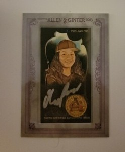 2023 Topps Allen & Ginter X #MA-OPI Olivia Pichardo Mini Framed Auto 06/25