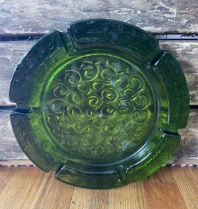 Vintage Blenko Green Textured Art Glass 9.5" Round Heavy Large MCM Ashtray Cigar - Picture 1 of 24
