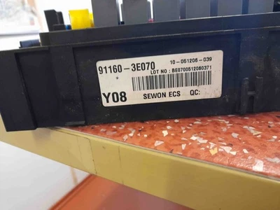 KIA SORENTO I JC 91160-3E070 911603E070 Scatola fusibili 2.50 Diesel 11821500 - Immagine 1 di 3