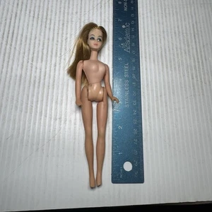 Muñeca DE COLECCIÓN AÑOS 70 Topper Toys DAWN Cabello Rubio Cabeza Molde Pestañas Enraizadas Manchas - Imagen 1 de 5