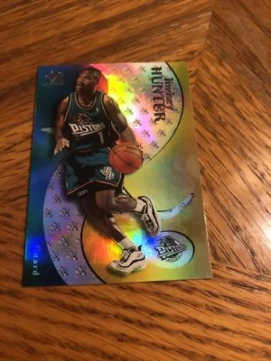 1999-00 Skybox E-X Lindsey Hunter #48 Detroit Pistons - Image 1 of 3