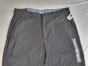 Gap Mens Pants Straight Fit 38 x 30 Lightweight Dark Gray Cotton NWT - Picture 1 of 15