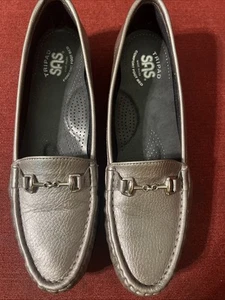 Mocasín sin cordones SAS Metro para mujer talla 9,5 S ajustado Horsebit cómodo zapatos planos estrechos - Imagen 1 de 10