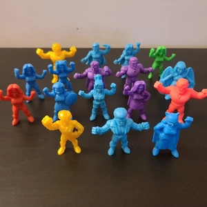 Wendy's DC Comics Superheroes Heroes Lot of 17 Figures Green Blue Red Gold - Picture 1 of 5