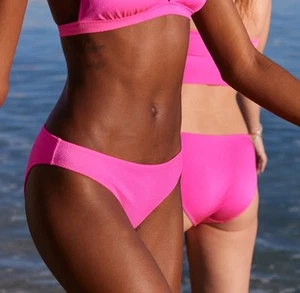 Aerie Women’s Sz Medium Hot Pink Bikini Bottom Full Coverage Brief NWT Beach - Picture 1 of 6