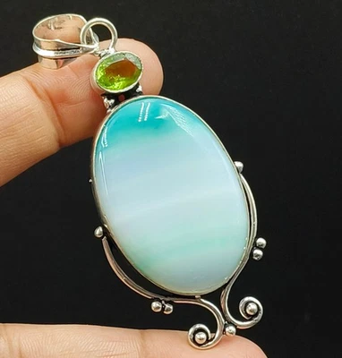 Colgante hecho a mano de piedras preciosas de ágata musgo natural de plata de ley 925 Foto 1 de 4