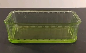 Vintage Green Glass Rectangle Refrigerator Dish No Lid About 8.25" x 4" x 2.5" - Bild 1 von 11
