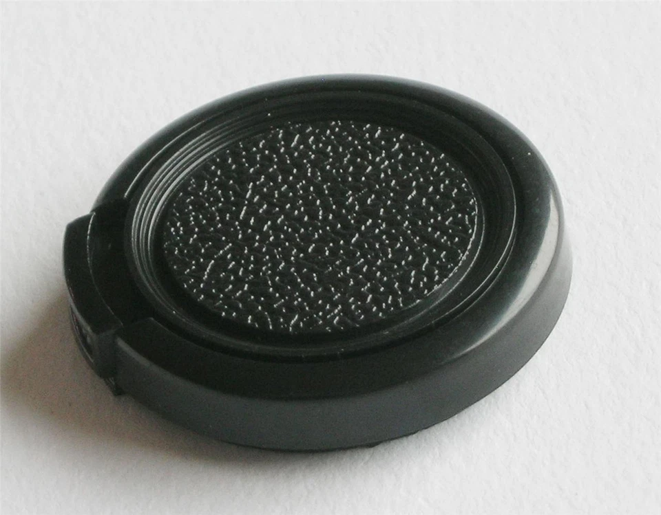 KOOD PLASTIC CLIP ON LENS CAP FOR 30MM AND 30.5MM LENSES UNIVERSAL GENERIC CAP - Image 1 of 1