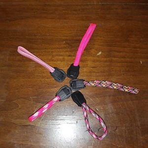Paquete de 5 tirones con cremallera paracord rosa para mochilas chaquetas equipaje kits de supervivencia - Imagen 1 de 1