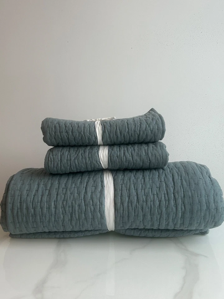 Edredón Pottery Barn Pick-Stitch Queen + 2 fundas - Azul Sonoma - Nuevo sin etiquetas  Foto 1 de 1