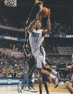 Foto firmada de Tyrus Thomas *CHARLOTTE BOBCATS* 8x10 T3 Certificado de Autenticidad GFA - Imagen 1 de 1
