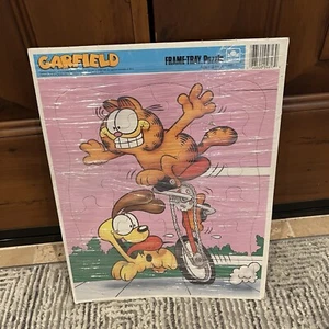 Vintage 1978 Garfield Frame-Tray Puzzle Odie 20 Piece Golden - Picture 1 of 6