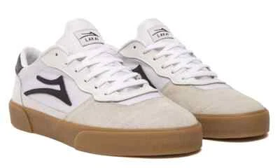 Lakai Cambridge - Zapatos de skate de gamuza blancos/negros Foto 1 de 4