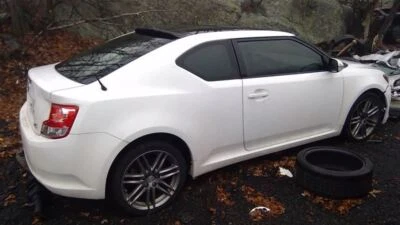 Контейнер для паров топлива TC SCION 2012 78514 - Изображение 1 из 4