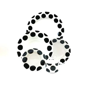 Cru Dinnerware "Black Pearl" 5 Piece Place Setting: Dinner/Salad/Dessert/Cup - Picture 1 of 9