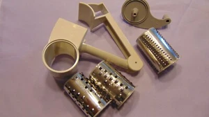 PAMPERED CHEF GRATER MADE IN TAIWAN EXCELLENT!! - Picture 1 of 6