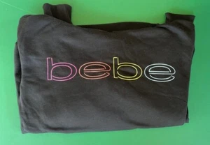 Sudadera con capucha para mujer Bebe Sport talla M negra gráfica manga larga cordón - Imagen 1 de 2