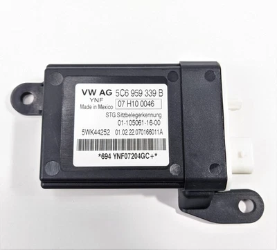 Módulo de detección de ocupantes de asientos Volkswagen 5C6 959 339 B OEM Continental Foto 1 de 4