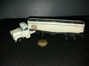 CORGI JUNIOR CLOSTER SARO TANKER MACK R SERIES ESSO CISTERNA - Foto 1 di 5