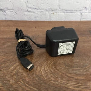 Genuine Battery Charger LG052032RBS - AC/DC ADAPTER 5.2V = 320mA 1.7VA - Picture 1 of 5