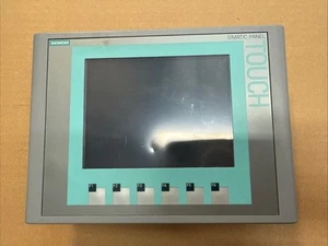 Panel táctil simático Siemens 6AV6 647-0AD11-3AX0 para piezas (sin encendido) - Imagen 1 de 3