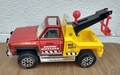 Grúa Tonka Rovin Metal 13" EE. UU. Rasguños menores y ROJO POLVORIENTO Foto 1 de 4