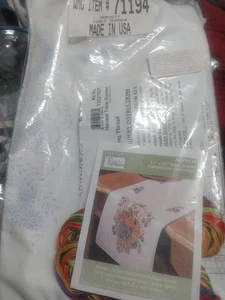 Tobin Stamped Embroidery Cross Stitch HARVEST 14x44 Table Runner Kit~T202762 - Picture 1 of 7