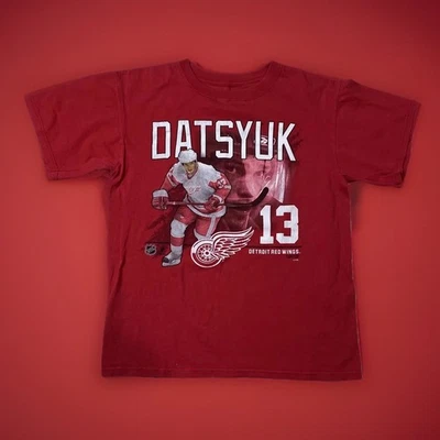 Camiseta De Colección Detroit Red Wings NHL Pavel Datsyuk Gráfica Sin Etiquetas Foto 1 de 4
