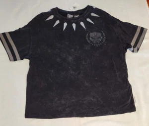 Disneyland Resort Marvel Her Universe BLACK PANTHER Womens Distressed Tee XS NWT - Picture 1 of 5