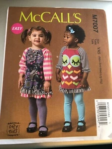 Vestidos suéter McCalls Pattern M7007 Ms EZ COZY TOES con opciones de volantes y recorte - Imagen 1 de 2