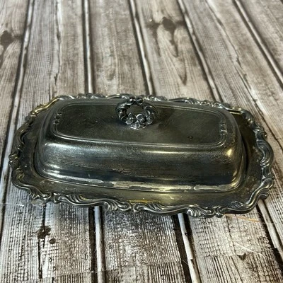 Plato de mantequilla vintage plateado con bandeja de vidrio inserto y tapa Foto 1 de 4